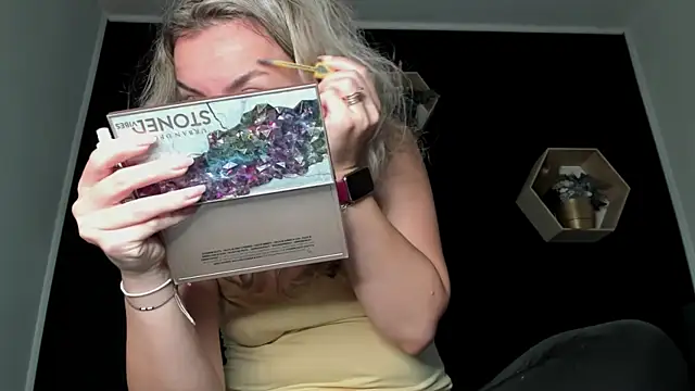 Alesys69 online show from 11/07/25, 02:27