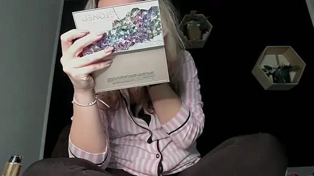 Alesys69 online show from 02/22/26, 12:35