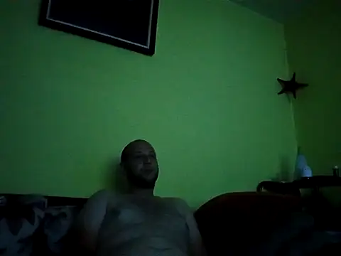 Snapshot of Flakka95 chatting on 09/22/25, 11:44 Flakka95 online show from 09/22/25, 11:44