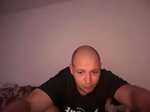 Flakka95 online show from 04/12/26, 03:21