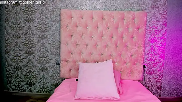 Akilla Queen online show from 11/23/25, 01:59