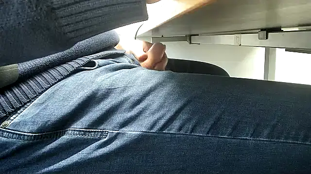 69bezfleku online show from 12/05/25, 02:04