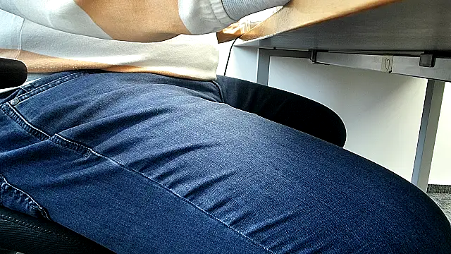 69bezfleku online show from 10/21/25, 06:02