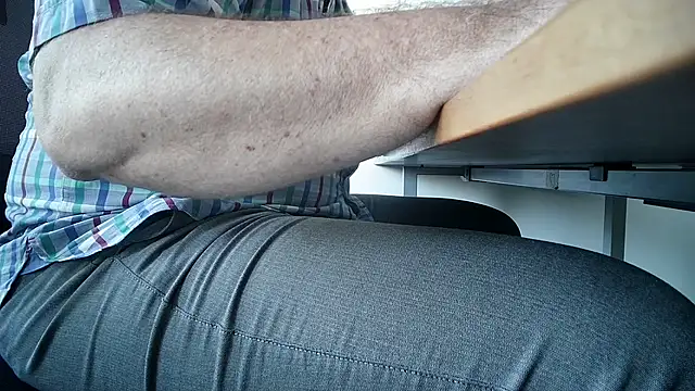69bezfleku online show from 05/27/26, 06:10