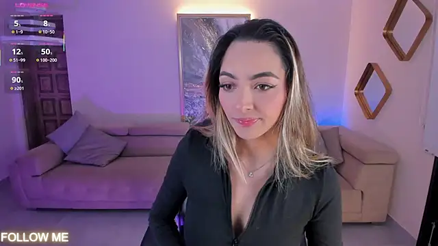 MelissaMoore  online show from 10/01/25, 02:38