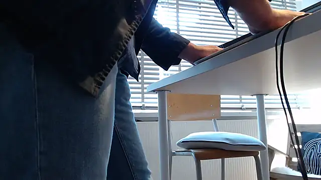 papiculo86 online show from 03/19/25, 04:24