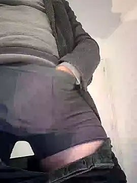 papiculo86 online show from 12/26/24, 03:10