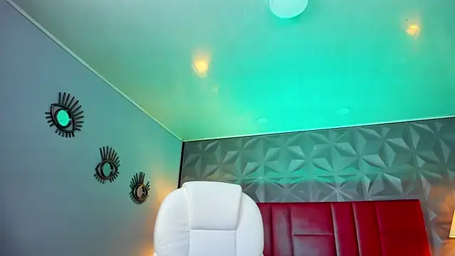 Snapshot of Sabrina_Sabrock_ chatting on 01/22/25, 08:07 Sabrina Sabrock  online show from 01/22/25, 08:07