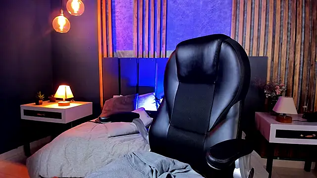 Snapshot of Sabrina_Sabrock_ chatting on 12/21/24, 05:36 Sabrina Sabrock  online show from 12/21/24, 05:36