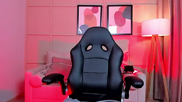 Sabrina Sabrock  online show from 11/16/25, 06:18