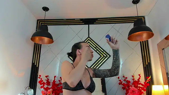 Leisygirl online show from 04/10/26, 03:02