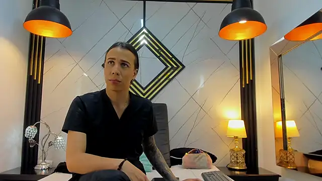 Leisygirl online show from 02/05/26, 03:02