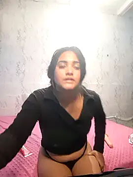 Snapshot of shayna_all chatting on 03/09/25, 05:44 shayna all online show from 03/09/25, 05:44