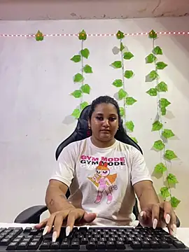 shayna all online show from 08/07/26, 08:37