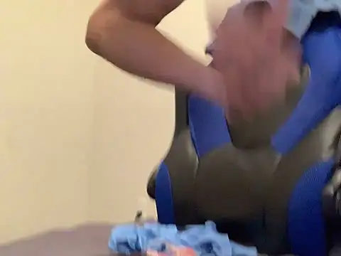 Youreherewithme online show from 01/08/25, 01:00