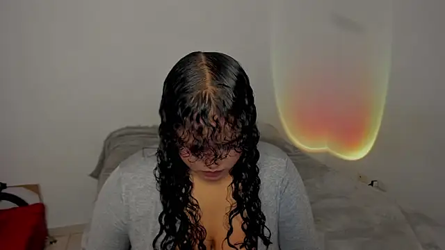 Dephne   online show from 04/07/26, 11:45