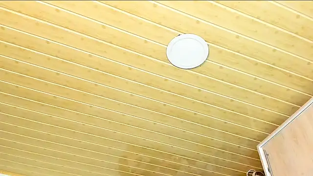 Carla expit online show from 10/24/25, 01:26