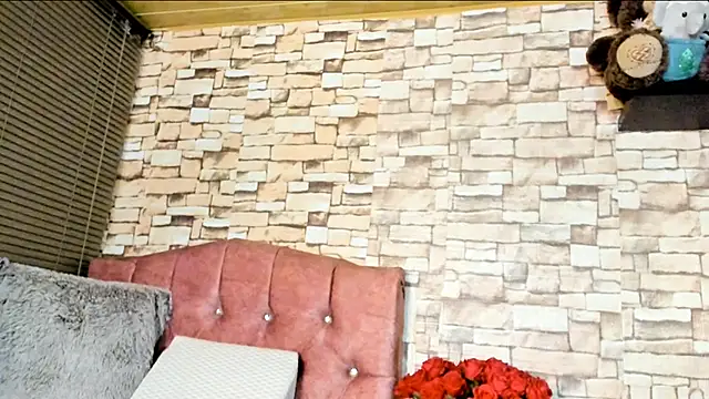 Carla expit online show from 12/23/25, 12:00