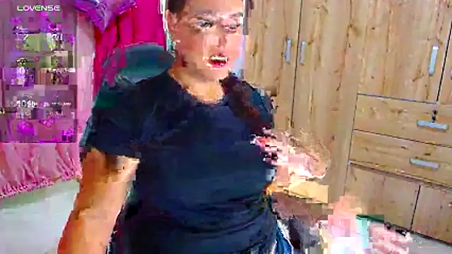 Luciana0226 online show from 10/30/25, 01:48