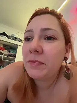Patriciamoura69 online show from 04/04/26, 06:03