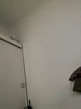 Patriciamoura69 online show from 02/04/25, 02:53