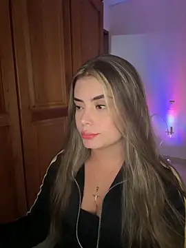 Miss valeriaa online show from 11/27/25, 08:42