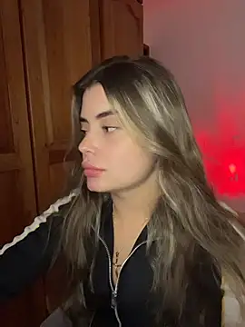 Miss valeriaa online show from 04/11/26, 11:08