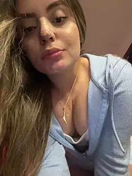 Snapshot of Miss_valeriaa chatting on 10/20/25, 09:04 Miss valeriaa online show from 10/20/25, 09:04