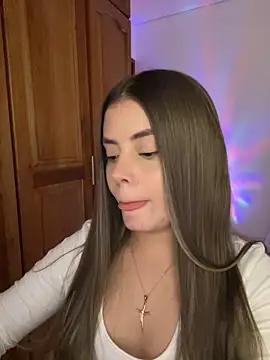 Miss valeriaa online show from 11/04/25, 04:00