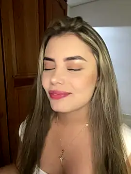 Miss valeriaa online show from 11/29/25, 04:51