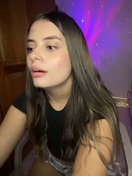 Snapshot of Miss_valeriaa chatting on 02/15/25, 12:04 Miss valeriaa online show from 02/15/25, 12:04