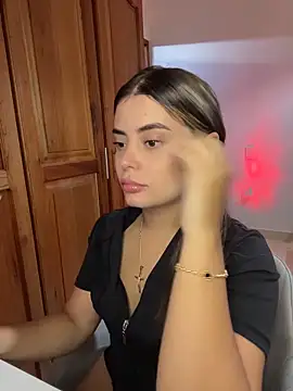 Miss valeriaa online show from 04/12/26, 04:10