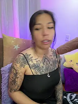  antonella dreamss online show from 04/18/26, 08:42
