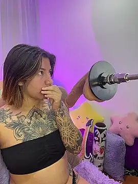  antonella dreamss online show from 12/04/25, 08:02