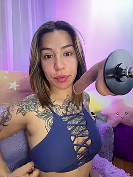  antonella dreamss online show from 11/12/25, 05:55