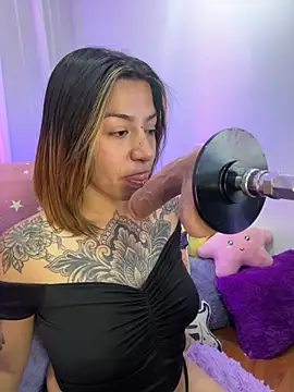  antonella dreamss online show from 10/05/25, 04:42