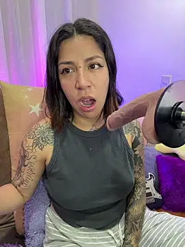  antonella dreamss online show from 04/11/26, 11:03