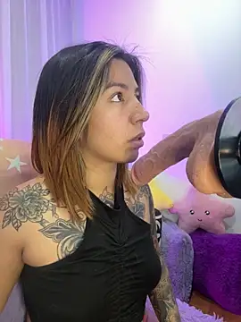  antonella dreamss online show from 11/11/25, 05:46