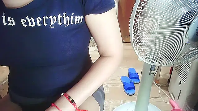 cindy01113520 online show from 12/01/25, 08:21