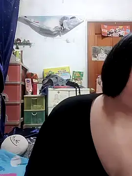 Snapshot of cindy01113520 chatting on 03/15/25, 12:15 cindy01113520 online show from 03/15/25, 12:15