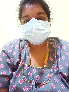 Snapshot of teddy-143 chatting on 11/11/25, 04:57 teddy-143 online show from 11/11/25, 04:57