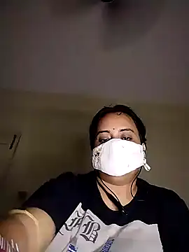 Snapshot of Sheela-Bhabi chatting on 07/18/26, 10:40 Sheela-Bhabi online show from 07/18/26, 10:40
