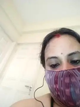 Snapshot of Sheela-Bhabi chatting on 07/12/26, 12:17 Sheela-Bhabi online show from 07/12/26, 12:17