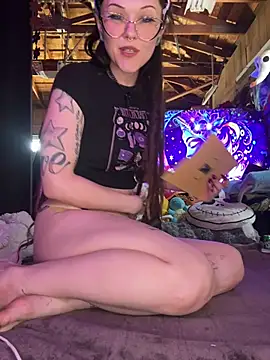 BlaizeyBBy online show from 05/20/26, 09:01