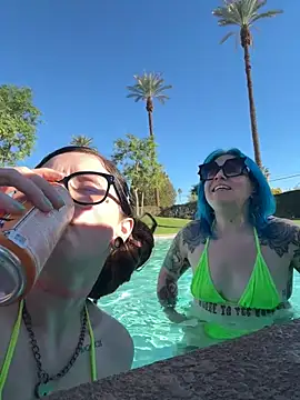 BlaizeyBBy online show from 11/08/25, 10:35