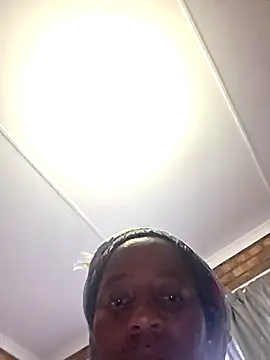 Snapshot of Galcraze chatting on 09/29/25, 05:47 Galcraze online show from 09/29/25, 05:47