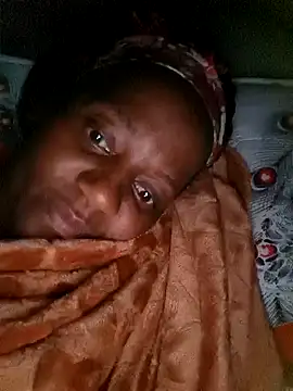 Snapshot of Galcraze chatting on 03/14/25, 12:54 Galcraze online show from 03/14/25, 12:54