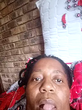 Snapshot of Galcraze chatting on 02/21/25, 10:28 Galcraze online show from 02/21/25, 10:28