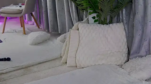 IsabelleEthan online show from 03/06/26, 03:01