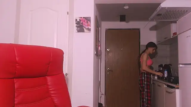 simyhvn online show from 11/27/25, 06:14